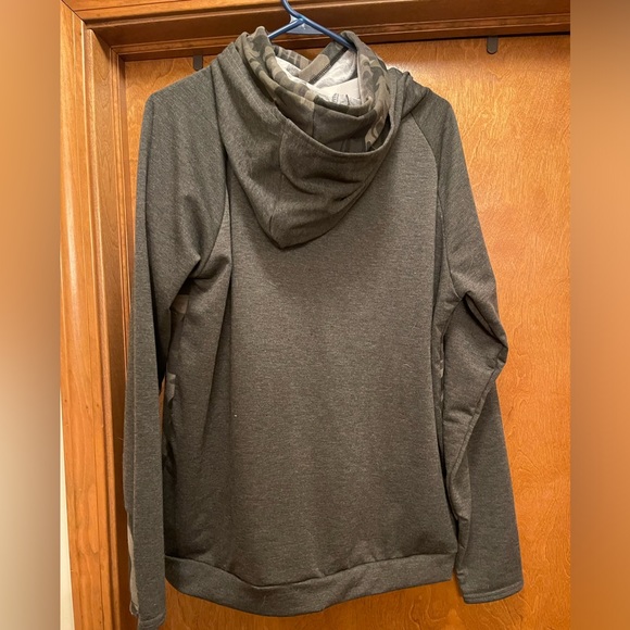NEW! • Boutique Camo Hoodie | XL - Picture 2 of 2